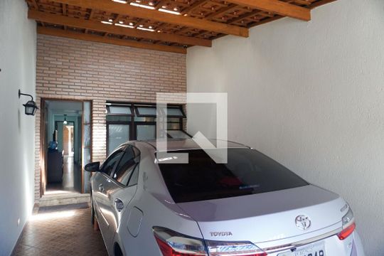 Garagem de casa à venda com 3 quartos, 118m² em Vila Rui Barbosa, São Paulo