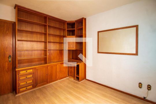 Quarto de apartamento para alugar com 1 quarto, 33m² em Centro Histórico, Porto Alegre