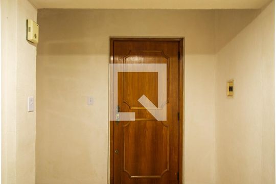 Cozinha de apartamento para alugar com 1 quarto, 33m² em Centro Histórico, Porto Alegre