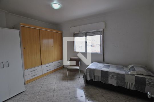 Quarto 1 de apartamento para alugar com 2 quartos, 68m² em Ipiranga, São Paulo