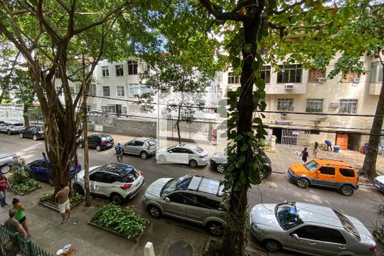 Vista do Quarto de apartamento para alugar com 2 quartos, 85m² em Leblon, Rio de Janeiro
