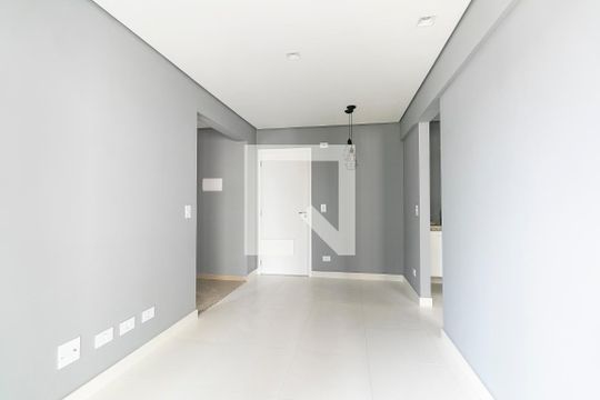 Sala de apartamento à venda com 1 quarto, 40m² em Vila Regente Feijó, São Paulo