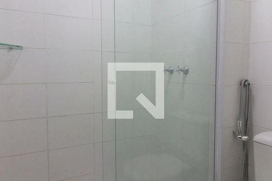 Banheiro de apartamento à venda com 1 quarto, 45m² em Fazenda Morumbi, São Paulo