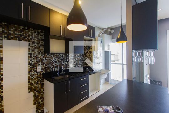 Cozinha de apartamento à venda com 1 quarto, 45m² em Fazenda Morumbi, São Paulo