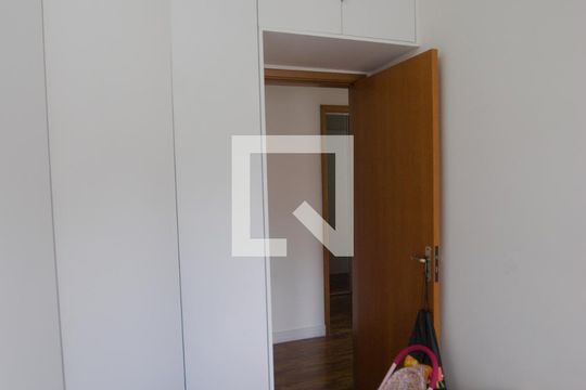 Quarto 1 de casa para alugar com 3 quartos, 120m² em Vila Brasilina, São Paulo