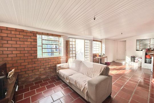 Sala de casa à venda com 2 quartos, 110m² em Vila Nova, Novo Hamburgo
