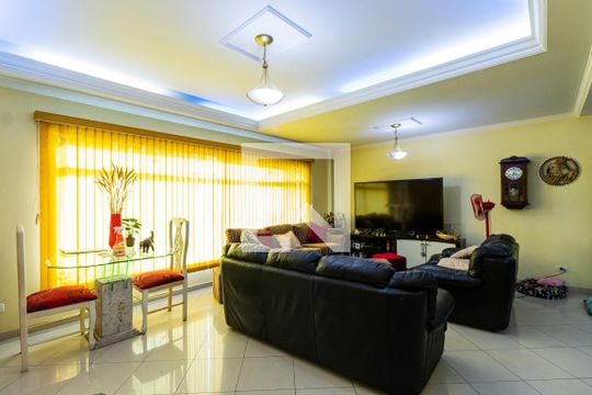 1o. Andar - Sala de casa à venda com 3 quartos, 227m² em Vila Dom Pedro I, São Paulo