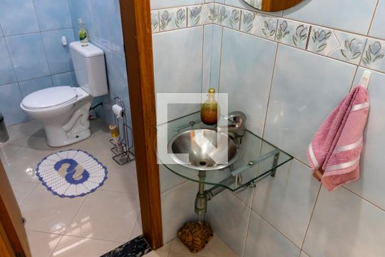 1o. Andar - Lavabo de casa à venda com 3 quartos, 227m² em Vila Dom Pedro I, São Paulo