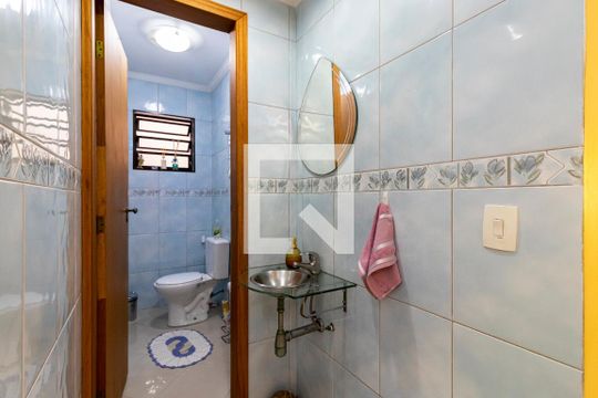 1o. Andar - Lavabo de casa à venda com 3 quartos, 227m² em Vila Dom Pedro I, São Paulo