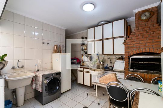 1o. Andar - Área de serviço de casa à venda com 3 quartos, 227m² em Vila Dom Pedro I, São Paulo
