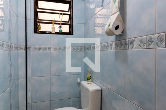 1o. Andar - Lavabo de casa à venda com 3 quartos, 227m² em Vila Dom Pedro I, São Paulo