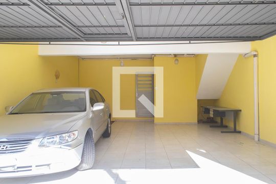 garagem de casa à venda com 5 quartos, 224m² em Imirim, São Paulo