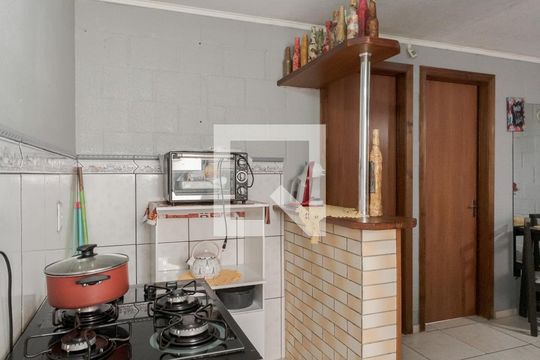 Cozinha e Área de Serviço de apartamento à venda com 2 quartos, 50m² em Rubem Berta, Porto Alegre