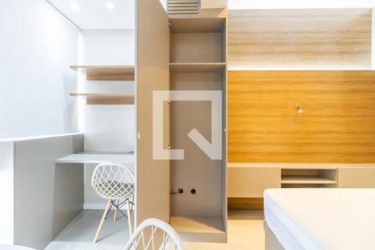 Studio de kitnet/studio à venda com 1 quarto, 26m² em Cerqueira César, São Paulo