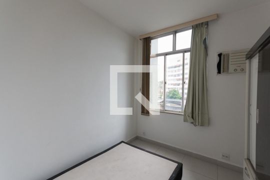 Quarto de apartamento à venda com 1 quarto, 50m² em São Francisco Xavier, Rio de Janeiro