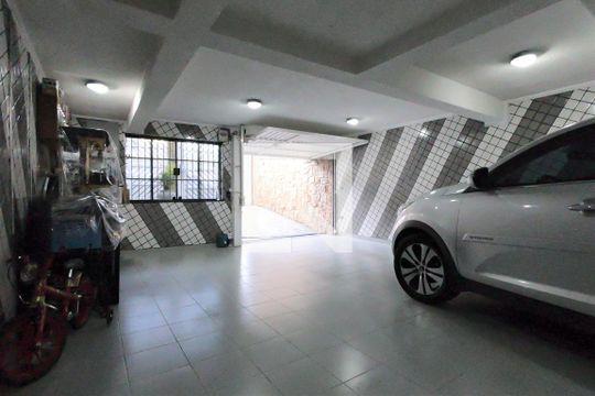 Garagem de casa à venda com 3 quartos, 222m² em Jardim Paraventi, Guarulhos