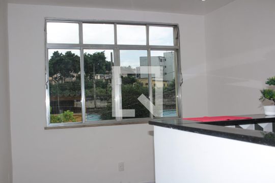 Apartamento para alugar com 1 quarto, 30m² em Maria da Graça, Rio de Janeiro