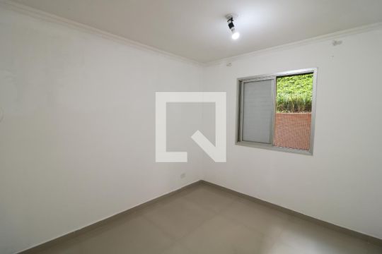 Quarto 2 de apartamento para alugar com 3 quartos, 70m² em Vila Bancária, São Paulo