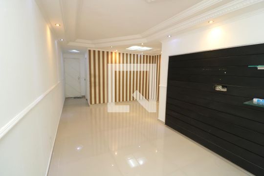 Sala de apartamento para alugar com 3 quartos, 70m² em Vila Bancária, São Paulo