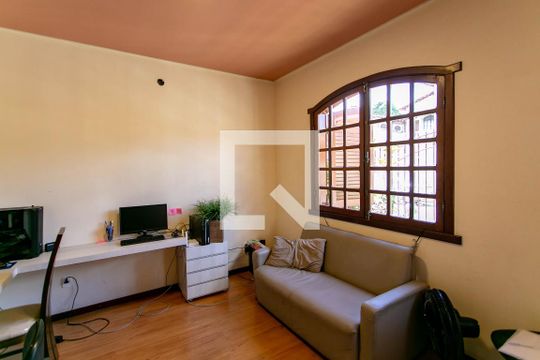 Quarto 1 de casa à venda com 4 quartos, 258m² em Santa Amelia, Belo Horizonte