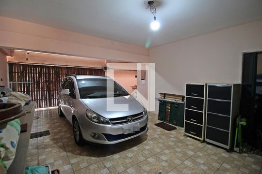 Garagem de casa à venda com 4 quartos, 700m² em Jardim Itatiaia, Campinas