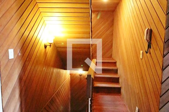 Corredor de casa à venda com 4 quartos, 700m² em Jardim Itatiaia, Campinas