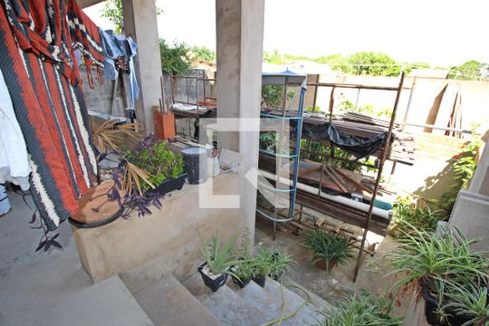 Quintal de casa à venda com 4 quartos, 700m² em Jardim Itatiaia, Campinas