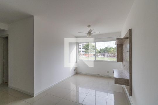 Apartamento à venda com 3 quartos, 69m² em Vila Ipiranga, Porto Alegre