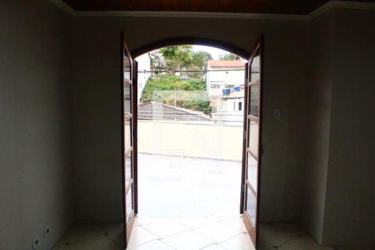Quarto Suíte de casa para alugar com 3 quartos, 132m² em Vila Pedra Branca, São Paulo