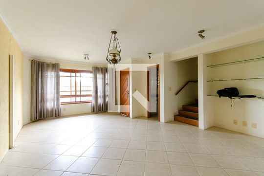 Casa à venda com 3 quartos, 220m² em Ipanema, Porto Alegre