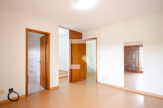 Quarto 1 - Suíte de casa à venda com 3 quartos, 220m² em Ipanema, Porto Alegre
