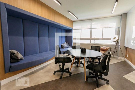 Coworking de apartamento para alugar com 1 quarto, 32m² em Pinheiros, São Paulo