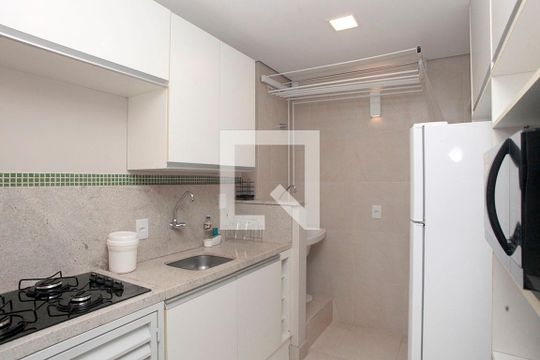 Cozinha e Área de Serviço de apartamento para alugar com 1 quarto, 45m² em Bom Fim, Porto Alegre