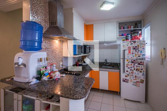 Cozinha de casa de condomínio para alugar com 3 quartos, 100m² em Parque Imperador, Campinas