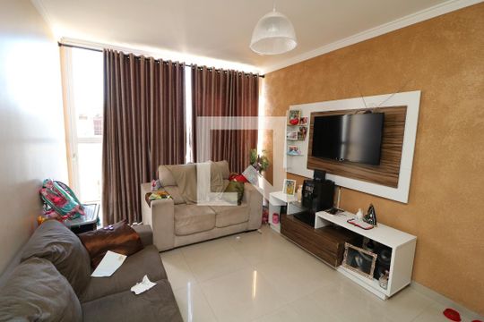 Sala de casa à venda com 3 quartos, 160m² em Vila Divina Pastora, São Paulo