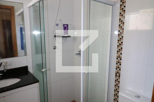 Banheiro suite de casa à venda com 3 quartos, 160m² em Vila Divina Pastora, São Paulo