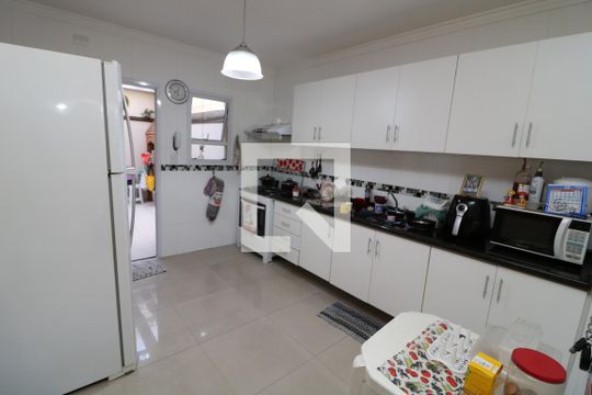 Cozinha de casa à venda com 3 quartos, 160m² em Vila Divina Pastora, São Paulo