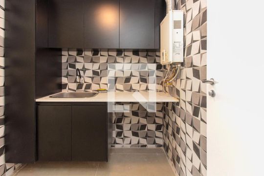Área de serviço de apartamento à venda com 2 quartos, 210m² em Vila Madalena, São Paulo