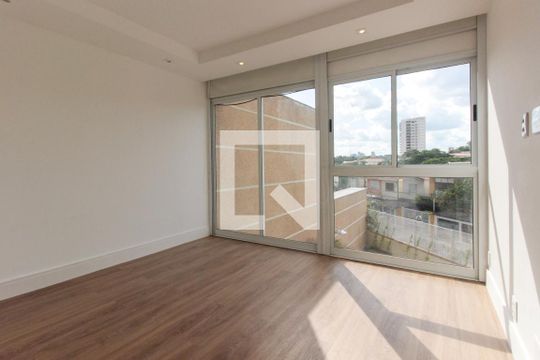 Quarto de apartamento à venda com 2 quartos, 210m² em Vila Madalena, São Paulo