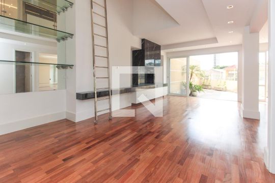 Apartamento à venda com 2 quartos, 210m² em Vila Madalena, São Paulo