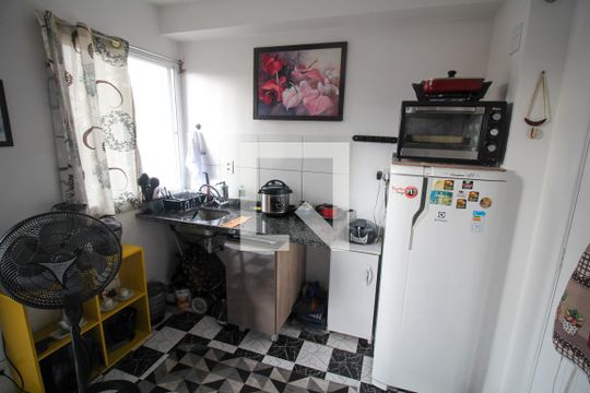 Cozinha de kitnet/studio para alugar com 1 quarto, 40m² em Brás, São Paulo