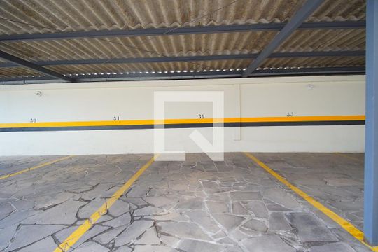 Garagem de apartamento à venda com 4 quartos, 203m² em Jardim Lindóia, Porto Alegre