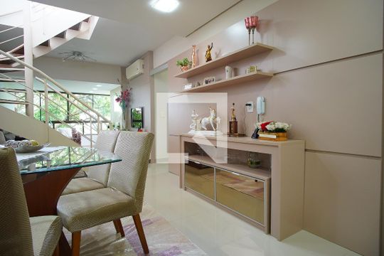Sala  de apartamento à venda com 4 quartos, 203m² em Jardim Lindóia, Porto Alegre