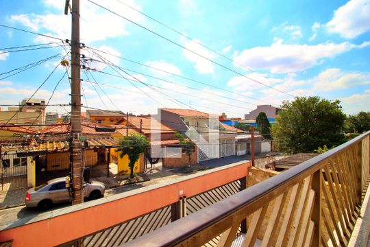 Vista de casa à venda com 4 quartos, 300m² em Vila Camilópolis, Santo André