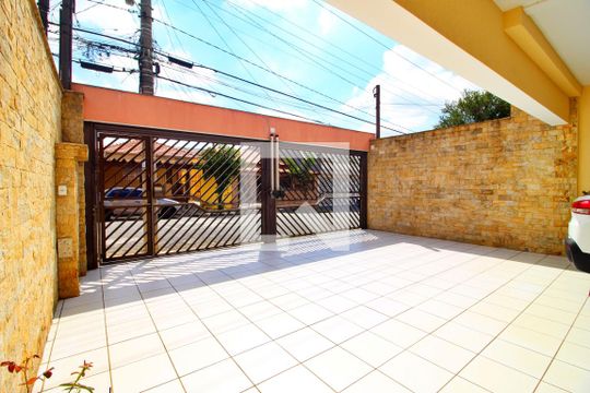 Garagem de casa à venda com 4 quartos, 300m² em Vila Camilópolis, Santo André
