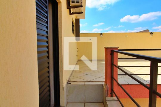 Varanda da Suíte 1 de casa à venda com 4 quartos, 300m² em Vila Camilópolis, Santo André