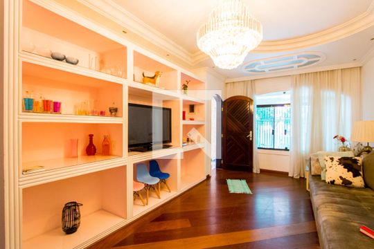 Sala de casa à venda com 3 quartos, 170m² em Jardim Itapoan, Santo André