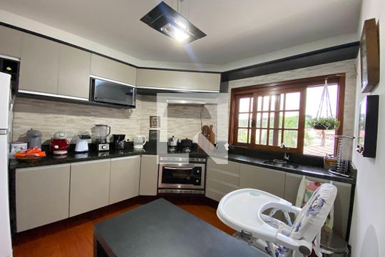 Cozinha de casa à venda com 4 quartos, 230m² em Santo Afonso, Novo Hamburgo