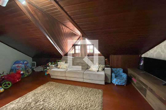 Sala de Estar 2 de casa à venda com 4 quartos, 230m² em Santo Afonso, Novo Hamburgo