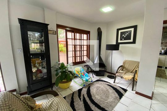 Lareira de casa à venda com 4 quartos, 230m² em Santo Afonso, Novo Hamburgo